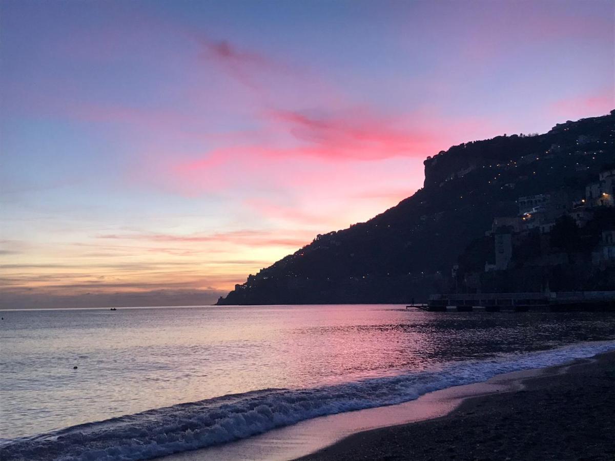 Amalfi Sea View Villa Скала Екстериор снимка
